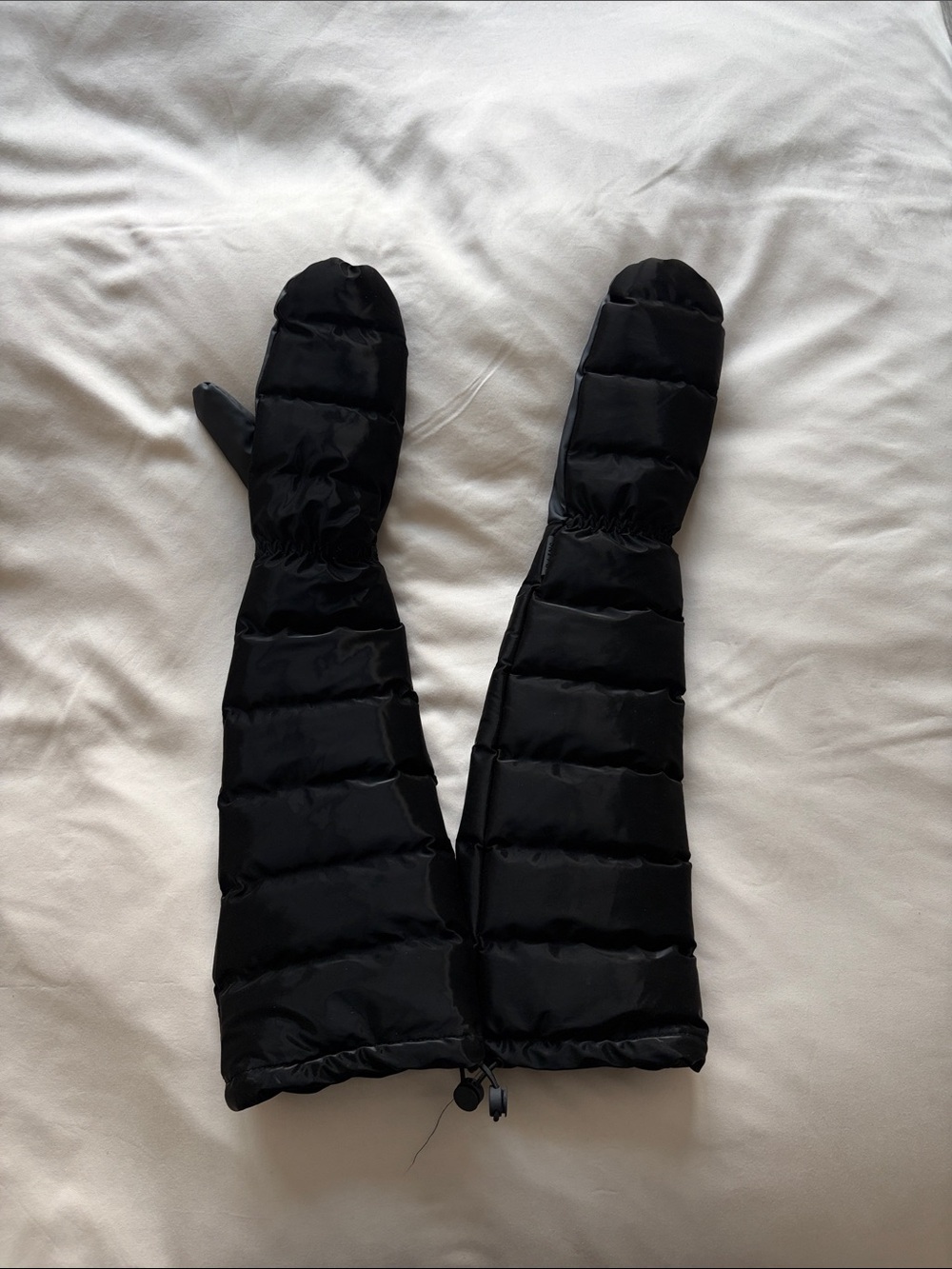 Rains waterproof Black Long Puffer Mittens Gloves - Women